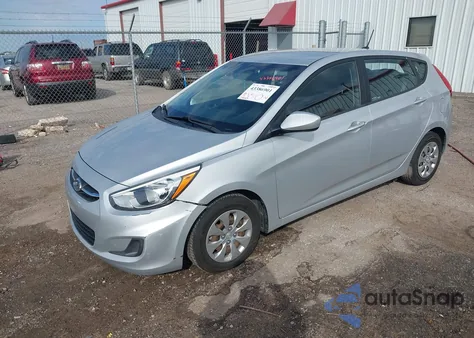 2015 Hyundai Accent Gs z USA, uszkodzony, nr VIN KMHCT5AE5FU211848